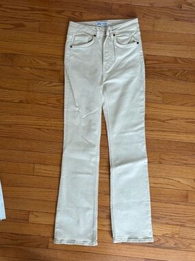 ZARA Cream Wide-Leg Jeans